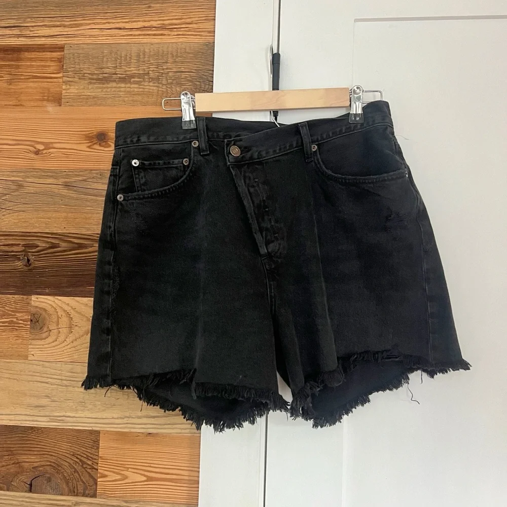 AGOLDE Criss Cross Short in Hitchhike Size 30